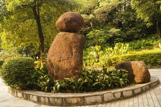 中国深圳中山公园的雕像