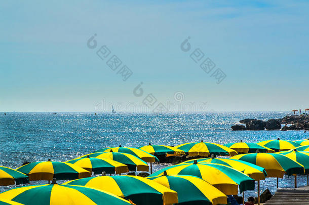 海上彩伞