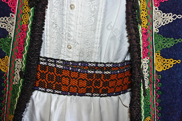 罗马尼亚传统民俗服装.细节16