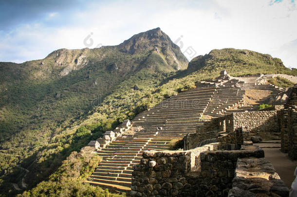 马丘比丘，1981年成为秘鲁历史保护区，1983年被联合国教科文组织列为世界遗产。<strong>新</strong>七大<strong>奇迹</strong>之一
