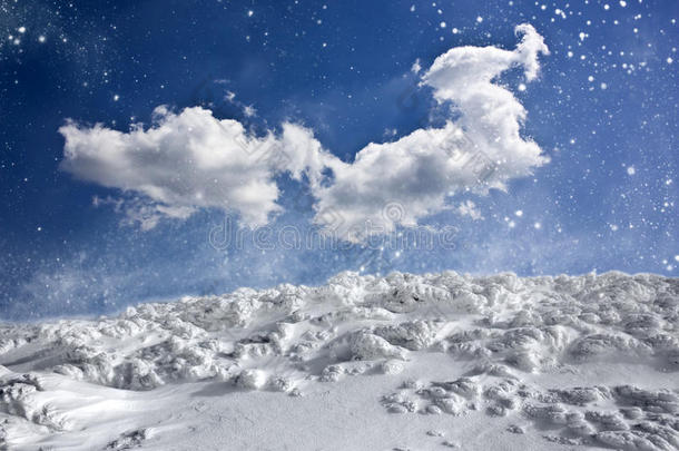 雪山蓝天冬景