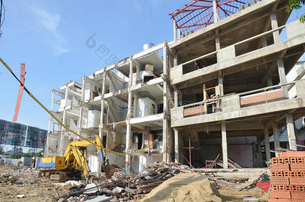 泰国拆除或拆除建筑结构的机器