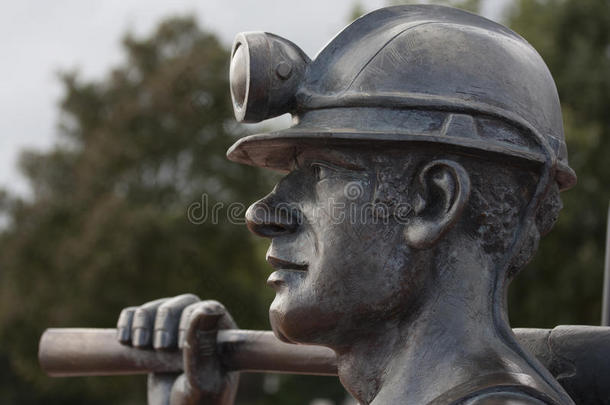 煤矿工人雕像
