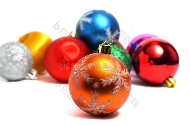 圣诞树上的彩球
