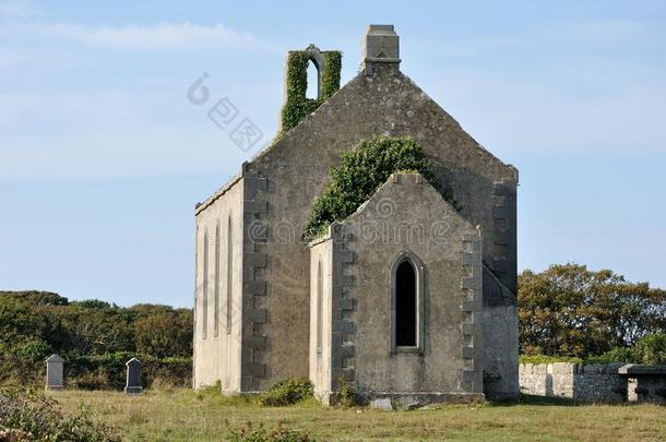 爱尔兰阿兰岛废墟教堂和<strong>陵墓</strong>1
