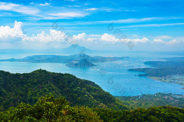 塔尔火山