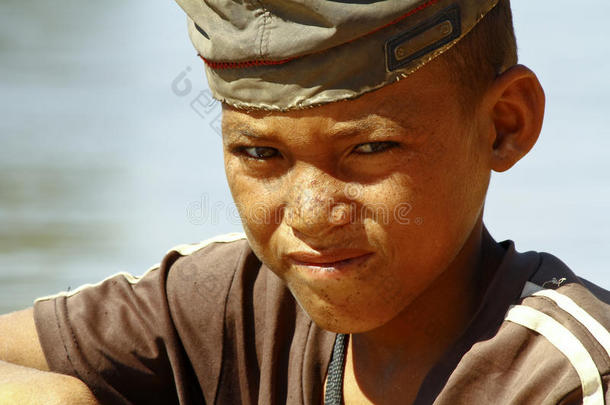 可爱的小快乐男孩照片-非洲贫困<strong>儿童</strong>在<strong>国际</strong>扶轮
