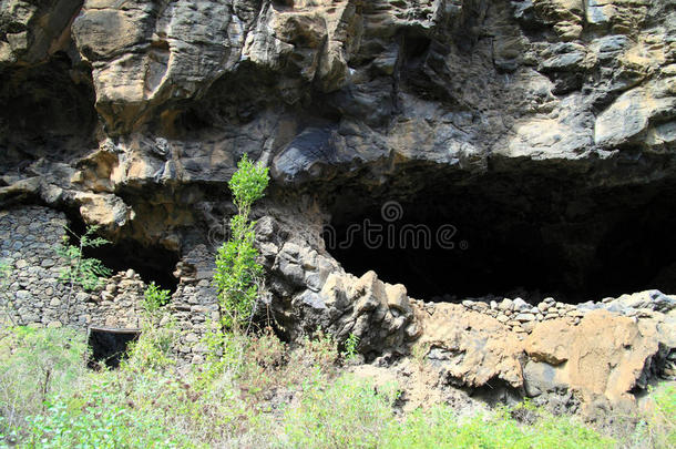 古代文明洞穴
