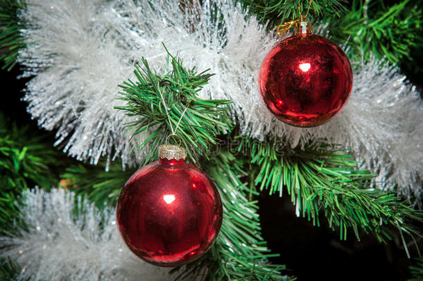 采购产品圣诞装饰品，铃铛，星星，球，圣诞花环标签，树，假日，新年，圣诞树装饰品
