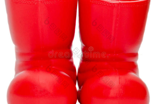 红色圣诞老人的靴子，鞋子。圣尼古拉斯鞋。孤立的白色背景。