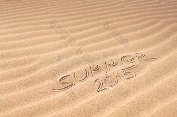 2015年夏季沙滩上的笔迹