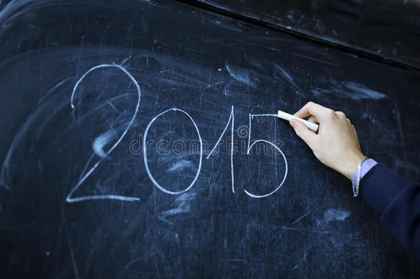 学生<strong>在黑板上写字</strong>-2015