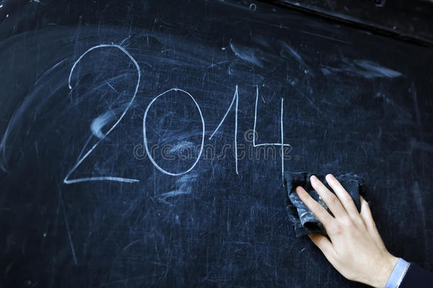 学生<strong>在黑板上写字</strong>-2014