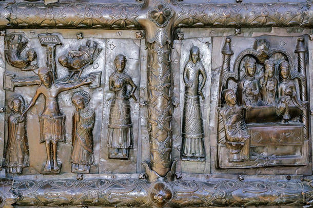圣索菲亚大教堂青铜门详图