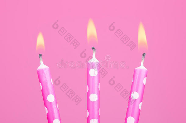 粉色生日蜡烛