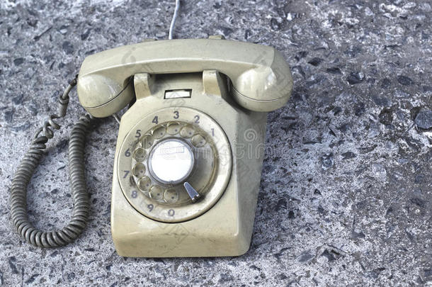 老古董电话机