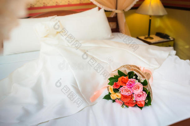 爱天鹅和玫瑰装饰酒店