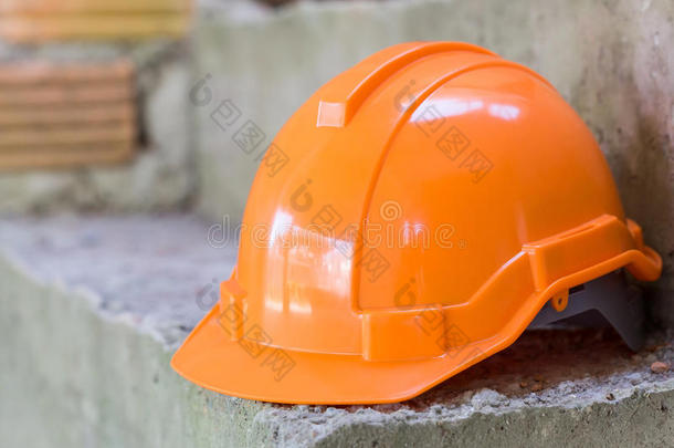 橙色安全帽、安全装备