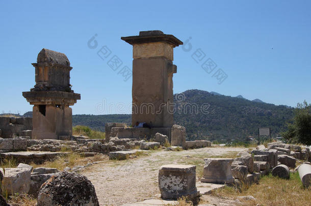 古代的建筑学建筑墓地柱