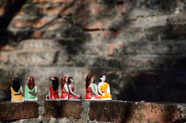 玩偶制造的放寺庙泰语