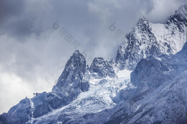 玉龙雪山