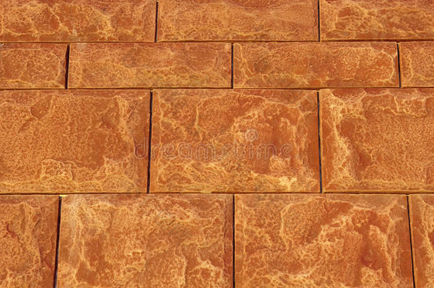 棕色包层瓷砖模仿石头