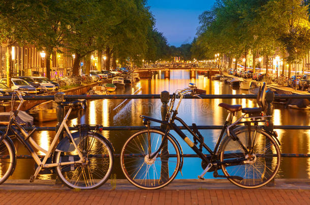 阿姆斯特丹运河夜景照明