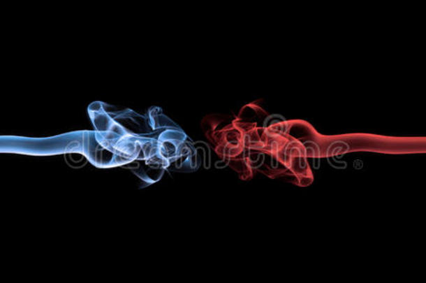 蓝色烟雾对红色烟雾抽象