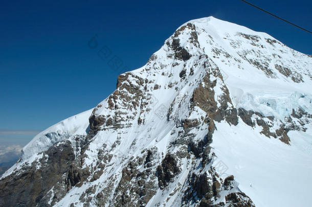 阿尔卑斯<strong>山</strong>裂缝冰川格林德瓦徒步旅行