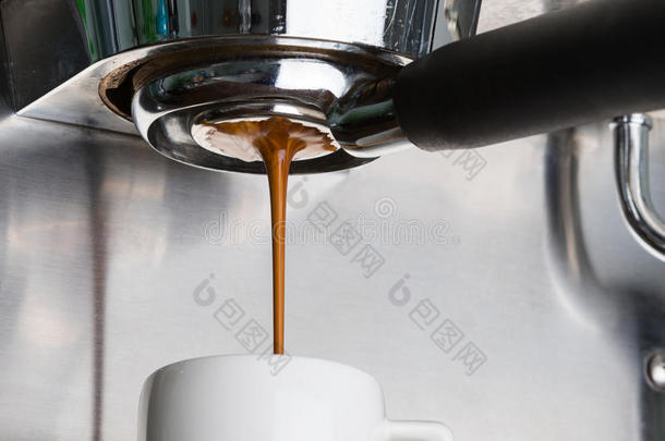 阿拉比卡<strong>咖啡</strong>自动的<strong>咖啡师</strong>酿造棕色的