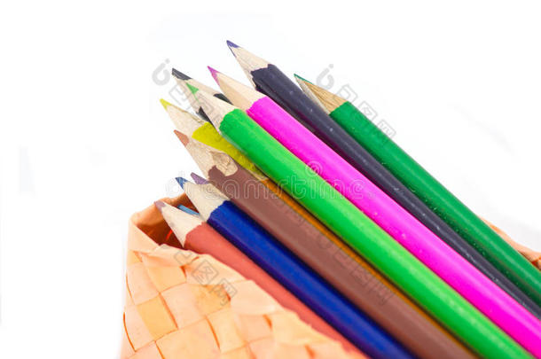 彩色垂直铅笔蜡笔边框超过白色