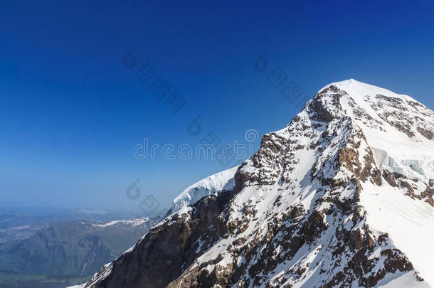 阿莱奇阿尔卑斯山海拔高度美女蓝色