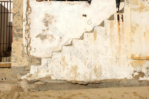 阳台米色棕色的卡拉布里亚混凝土