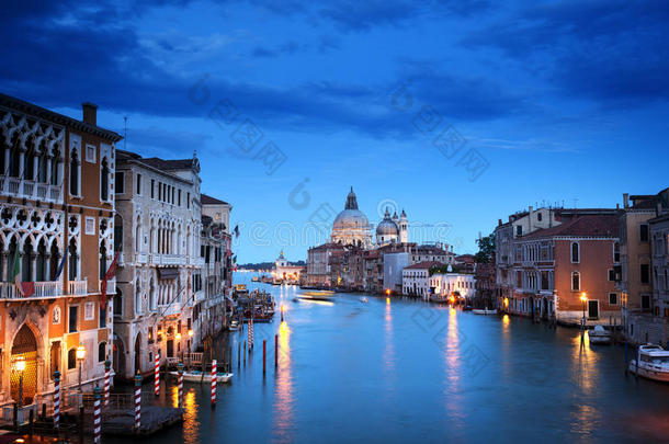 威尼斯，大运河和圣玛丽亚教堂