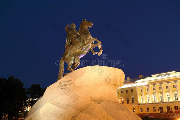 晚上的青铜骑士雕像，圣彼得堡，俄罗斯