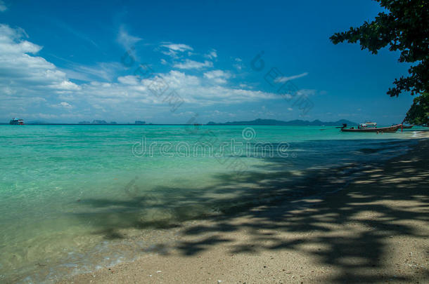 热带海滩风光