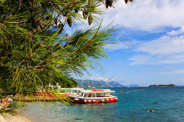 亚得里亚海巴尔干半岛海滩美丽的蓝色