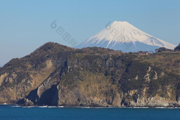 富士山与海