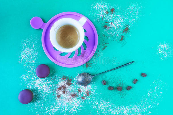 咖啡和紫罗兰