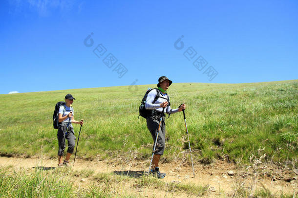 背景徒步<strong>旅行</strong>者徒步<strong>旅行风景</strong>看