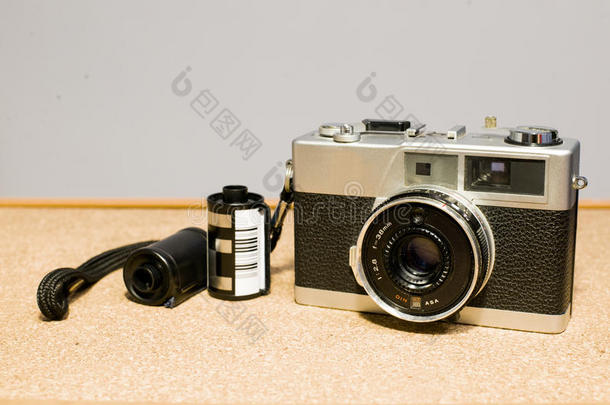 35毫米胶卷相机和胶卷