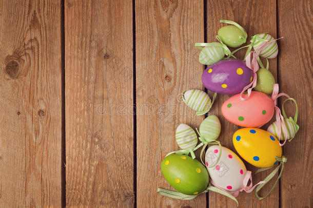 复活节节日庆祝活动的鸡蛋装饰