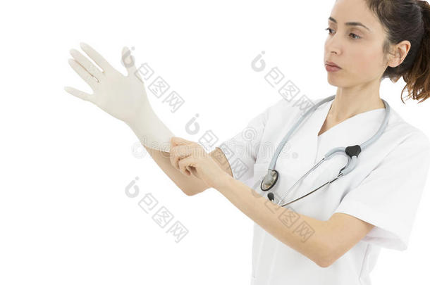 戴手术手套的女医生