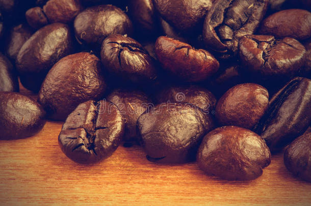 咖啡豆背景-复古效果风格图片