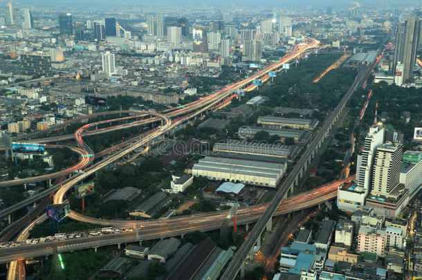 曼谷高速公路和高速公路顶视图