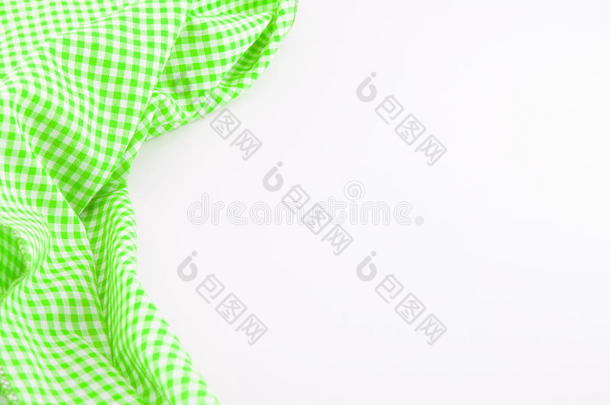 白色背景上的绿色桌布纺织品
