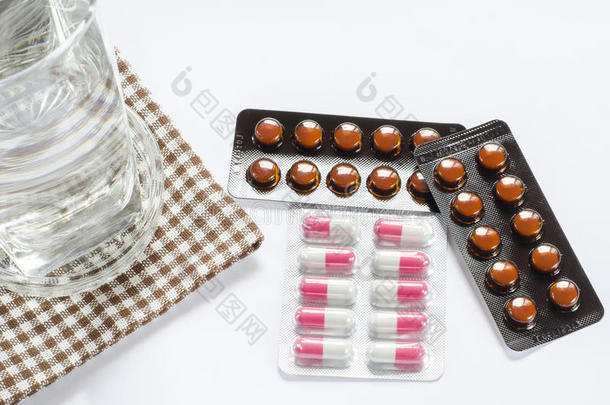 上瘾帮助可供替代的反对的抗生素