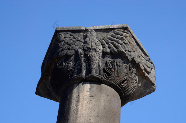 塔的首<strong>都与</strong>鹰的身影，兹瓦特诺寺，亚美尼亚