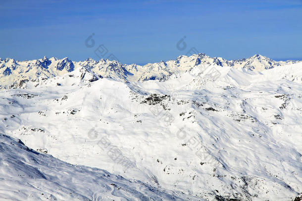 阿尔卑斯山的寒假