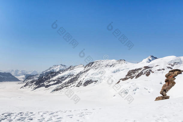 瑞士阿尔卑斯山少女峰的阿莱奇冰川